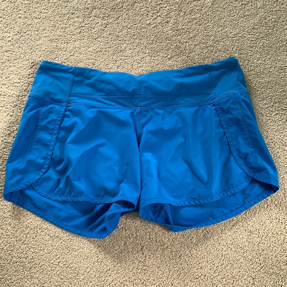 4” LuluLemon Mid-Rise Speed Up Shorts